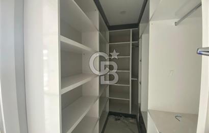 MENEMEN EMİRALEM'DE  6+1 TRİPLEX SİTE İÇİ HAVUZLU VİLLA