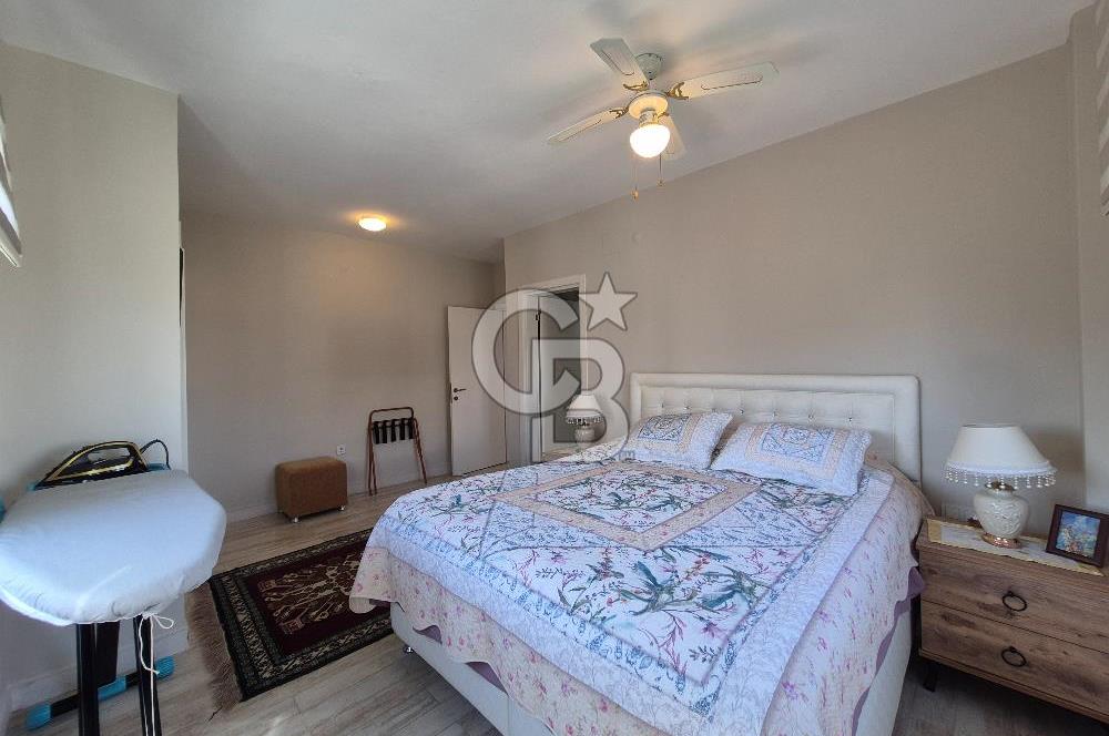 Pelitköy'de Satılık 6+1 Havuzlu Müstakil Villa