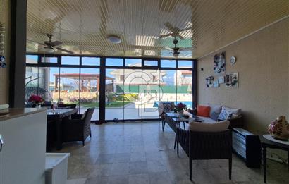 Pelitköy'de Satılık 6+1 Havuzlu Müstakil Villa