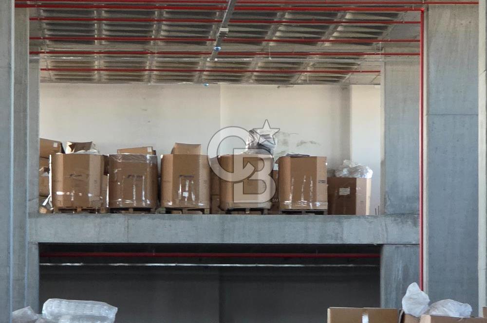 Hadımköy Ömerli Sanayi Kiralık 5.100 M2 Depo