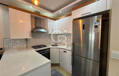 Yenifoça Fatih Mahallesinde Satılık 3+1 Tripleks Villa