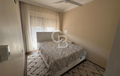 Yenifoça Fatih Mahallesinde Satılık 3+1 Tripleks Villa