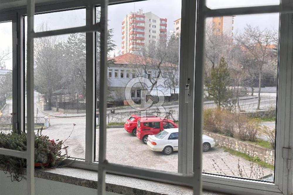 ORAN'DA FULL YAPILI EŞYALI KİRALIK 2+1 DAİRE