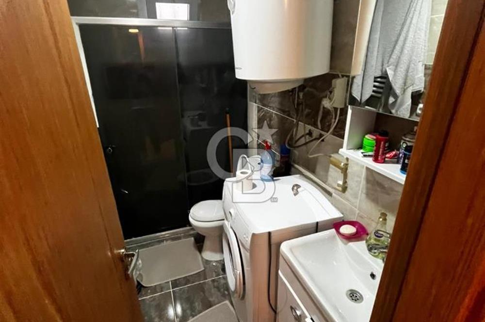 Buca Atatürk Mahallesi'nde Bahçe Katı Satılık 1+1