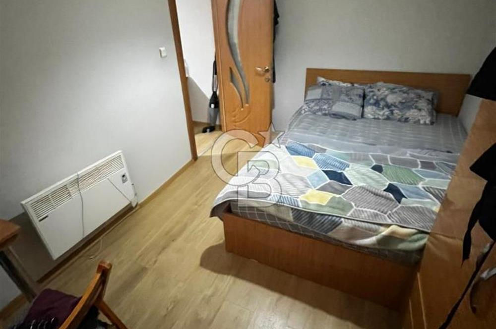 Buca Atatürk Mahallesi'nde Bahçe Katı Satılık 1+1