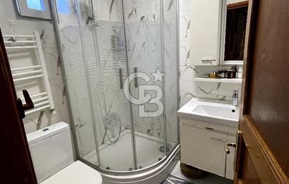 YENİKÖY'DE SATILIK BAHÇE İÇİNDE VİLLA