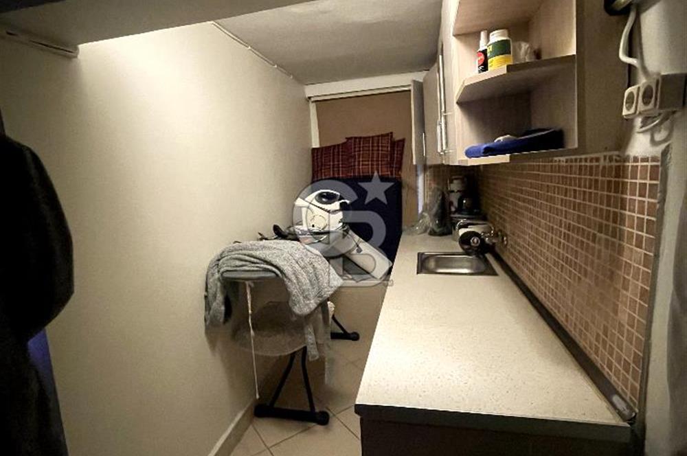 YENİKÖY'DE SATILIK BAHÇE İÇİNDE VİLLA