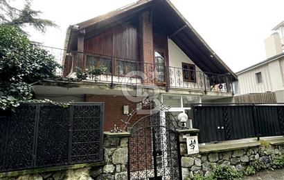 YENİKÖY'DE SATILIK BAHÇE İÇİNDE VİLLA