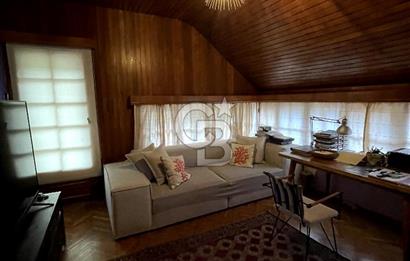 YENİKÖY'DE SATILIK BAHÇE İÇİNDE VİLLA