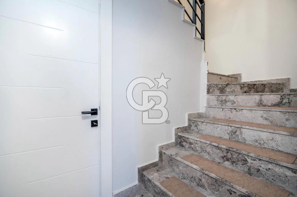 CB BLACK'TEN GÜMÜŞTEPE'DE SATILIK Büyük 2+1 DUBLEX DAİRE