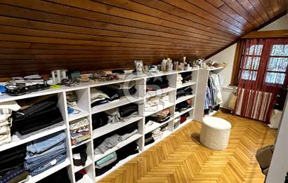 YENİKÖY'DE SATILIK BAHÇE İÇİNDE VİLLA