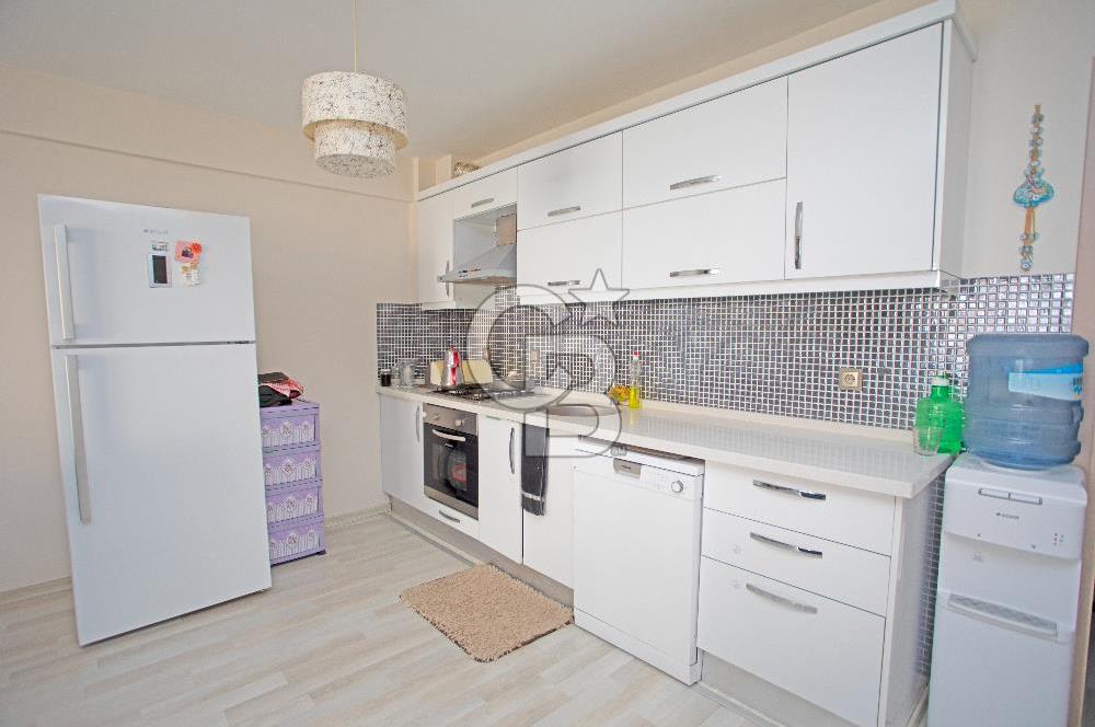 Foça Kazım Dirik Mah. Kiralık 2+1 Daire