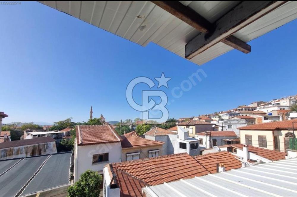 Ayvalık Merkezde Satılık Müstakil 2+1 Ev