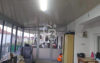 Dazkırı-Bozan Köyünde Satılık Konut, Besihane ve Müştemilatı