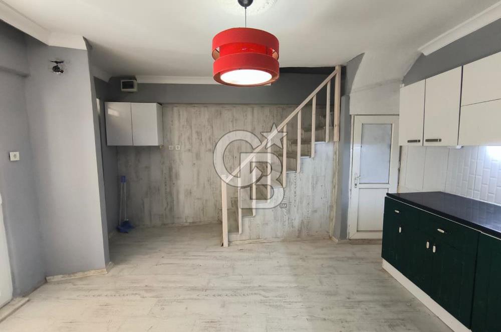 Ayvalık Merkezde Satılık Müstakil 2+1 Ev