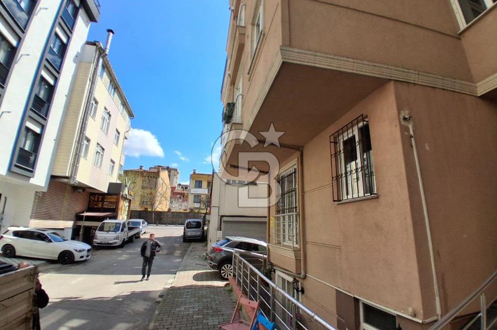 Çekmeköy Aydınlar mah satılık 70 m2 net 2+1 bahçe katı daire