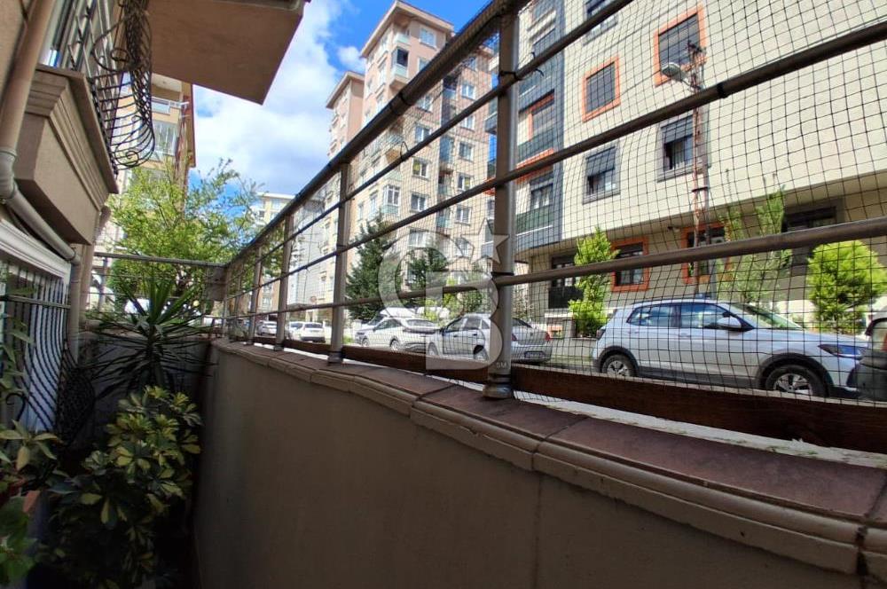 Çekmeköy Aydınlar mah satılık 70 m2 net 2+1 bahçe katı daire