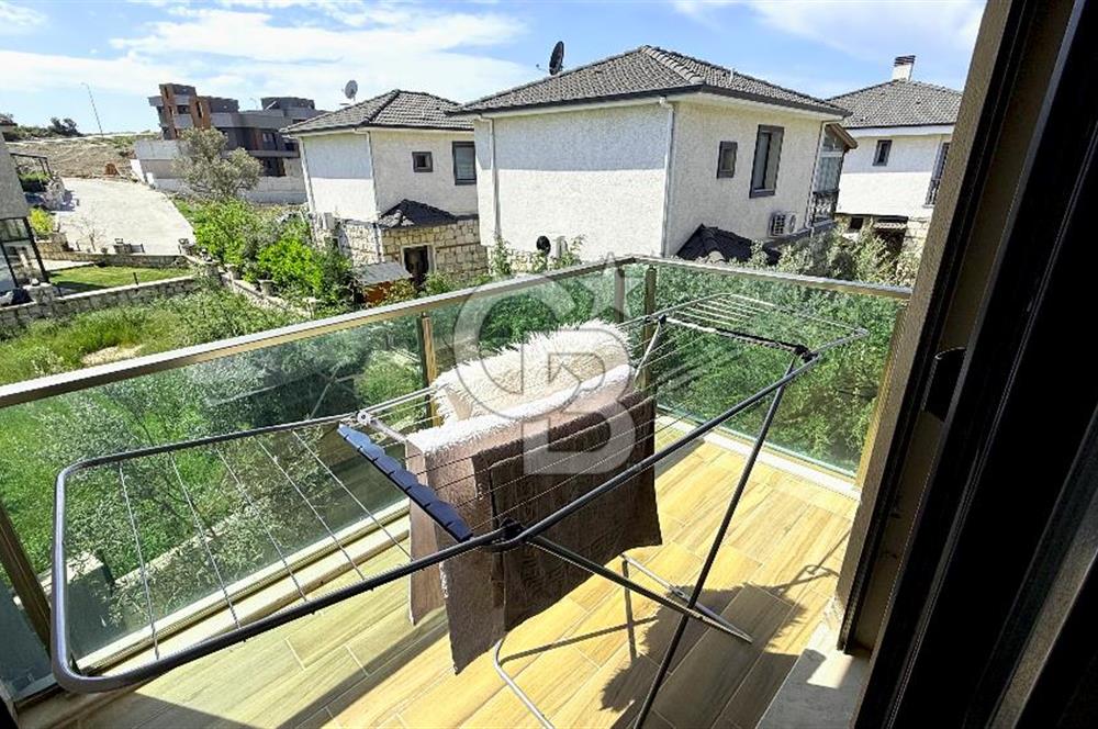 SEFERİHİSAR SIĞACIKTA BUTİK SİTE İÇERİSİNDE MÜSTAKİL VİLLA