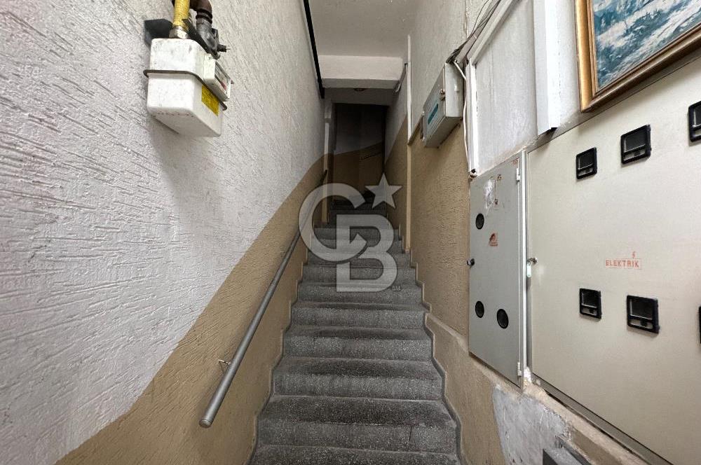 Alsancak Merkezde Kiralık 2+1 Doğalgazlı Modern Daire