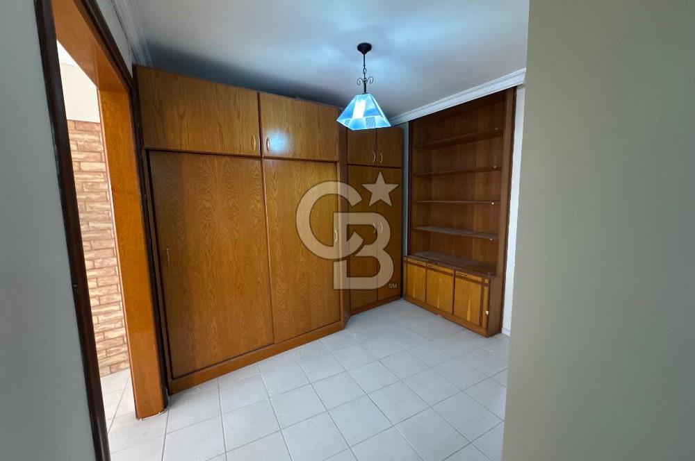 Alsancak Merkezde Kiralık 2+1 Doğalgazlı Modern Daire
