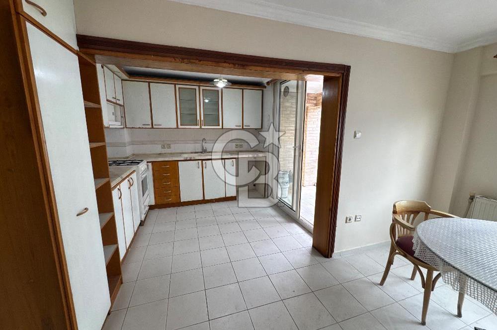 Alsancak Merkezde Kiralık 2+1 Doğalgazlı Modern Daire