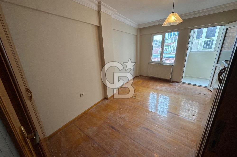 Alsancak Merkezde Kiralık 2+1 Doğalgazlı Modern Daire