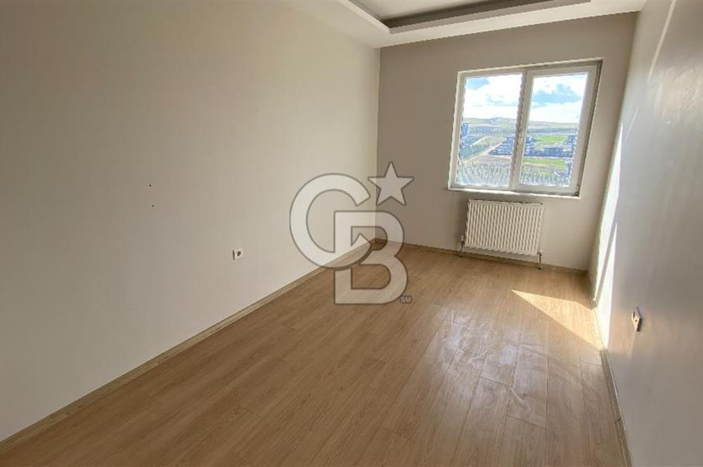BAĞLICADA 80M2 TERAS BALKONLU, ORMAN PARK VE BOL OKSİJENLİ 2+1 KİRALIK DAİRE