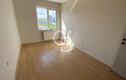 BAĞLICADA 80M2 TERAS BALKONLU, ORMAN PARK VE BOL OKSİJENLİ 2+1 KİRALIK DAİRE