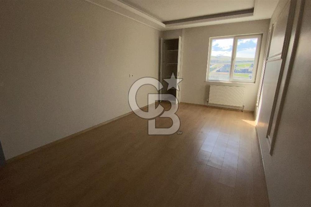 BAĞLICADA 80M2 TERAS BALKONLU, ORMAN PARK VE BOL OKSİJENLİ 2+1 KİRALIK DAİRE
