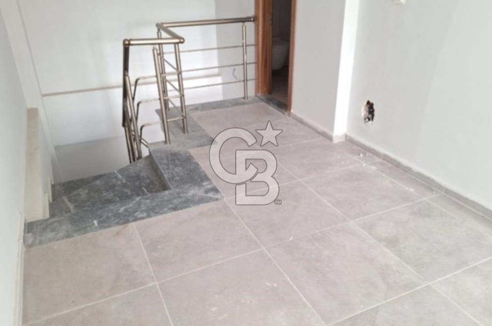 Çiğli Anadolu Caddesine Yakın Satılık Batar Katlı Dükkan