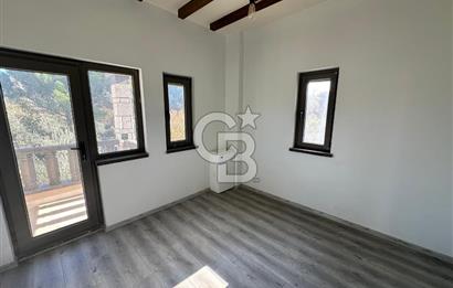 CB LEADER'DAN EDREMİT GÜREDE SATILIK TAŞ VİLLA