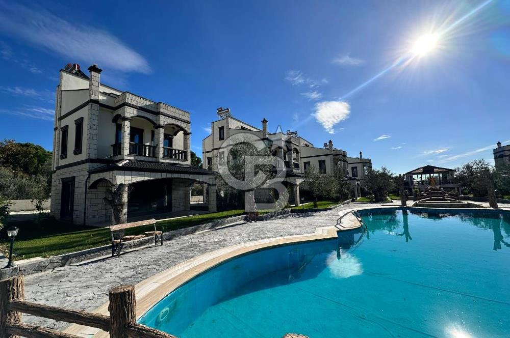 CB LEADER'DAN EDREMİT GÜREDE SATILIK TAŞ VİLLA