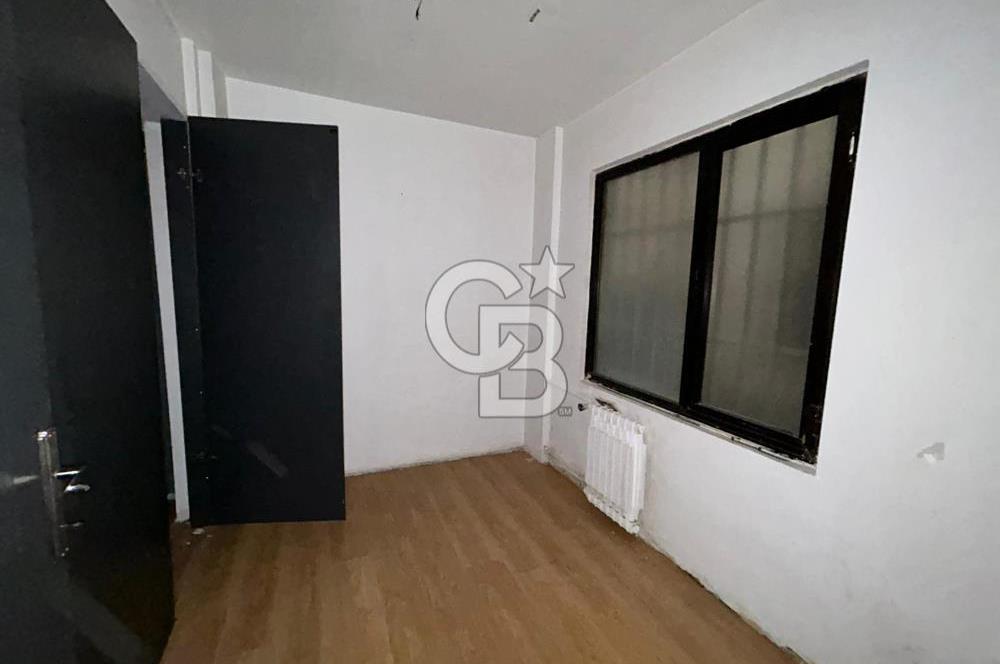 Ziverbeyde Merkezi Konumda Balkonlu İşyeri