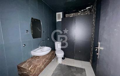 Ziverbeyde Merkezi Konumda Balkonlu İşyeri