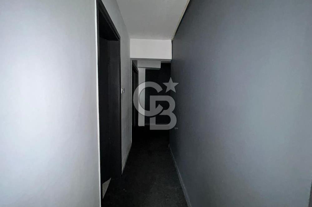 Ziverbeyde Merkezi Konumda Balkonlu İşyeri