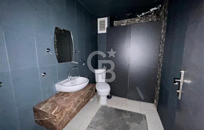 Ziverbeyde Merkezi Konumda Balkonlu İşyeri