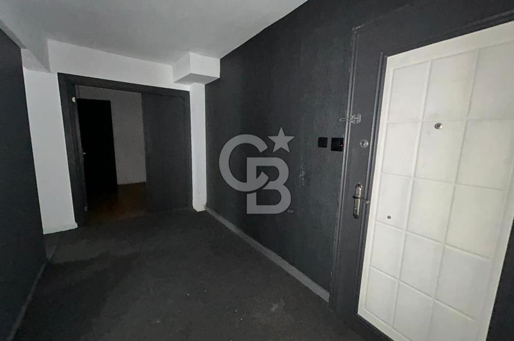 Ziverbeyde Merkezi Konumda Balkonlu İşyeri