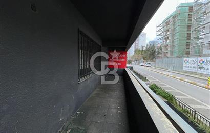 Ziverbeyde Merkezi Konumda Balkonlu İşyeri