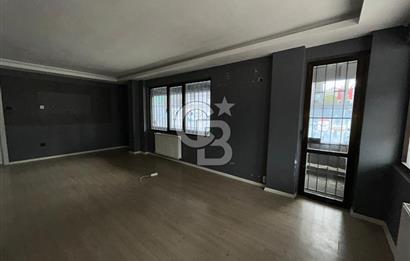 Ziverbeyde Merkezi Konumda Balkonlu İşyeri