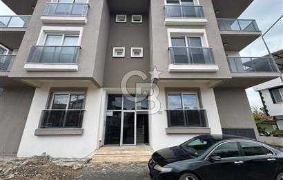 Foça Gerenköy Merkezi Konumda Kiralık 2+1 Daire
