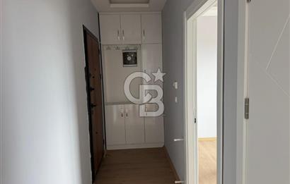 Foça Gerenköy Merkezi Konumda Kiralık 2+1 Daire