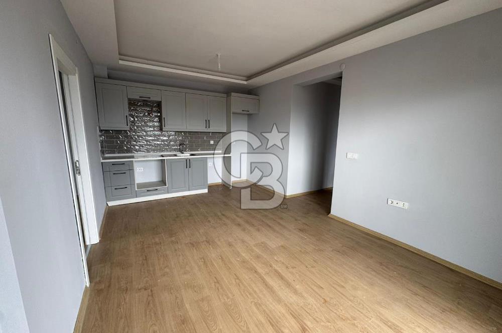 Foça Gerenköy Merkezi Konumda Kiralık 2+1 Daire