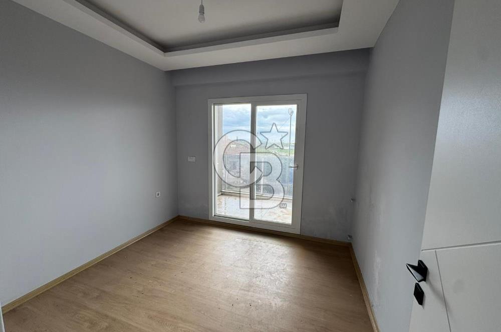 Foça Gerenköy Merkezi Konumda Kiralık 2+1 Daire