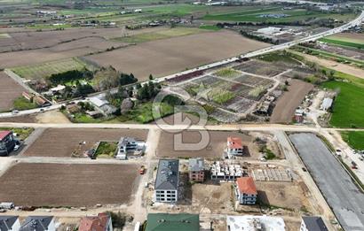 SAKARYA ARİFİYE ARİFBEY'DE %30 İMARLI 3 KAT İZİNLİ 412M2 SATILIK ARSA