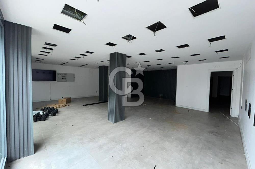 Ziverbey Ana Cadde Üzerinde 200 m2 Geniş Cepheli Dükkan 