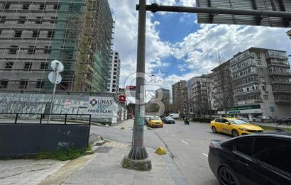 Ziverbey Ana Cadde Üzerinde 200 m2 Geniş Cepheli Dükkan 