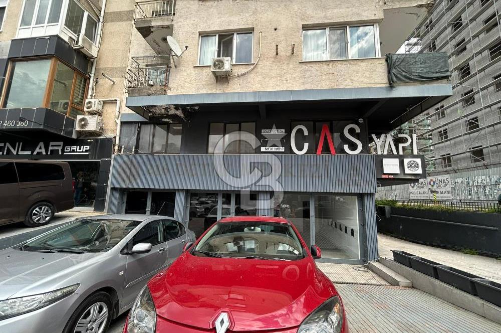 Ziverbey Ana Cadde Üzerinde 200 m2 Geniş Cepheli Dükkan 