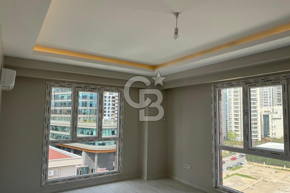 Maltepe Cevizli'de Kiralık Modern 2+1 Metroya Yakın Daire