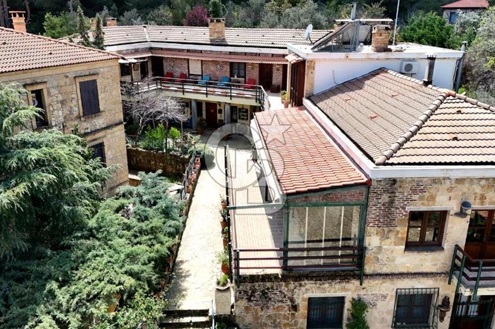 ÇANAKKALE YEŞİLYURT KÖYÜNDE SATILIK FIRSAT TAŞ KONAK 