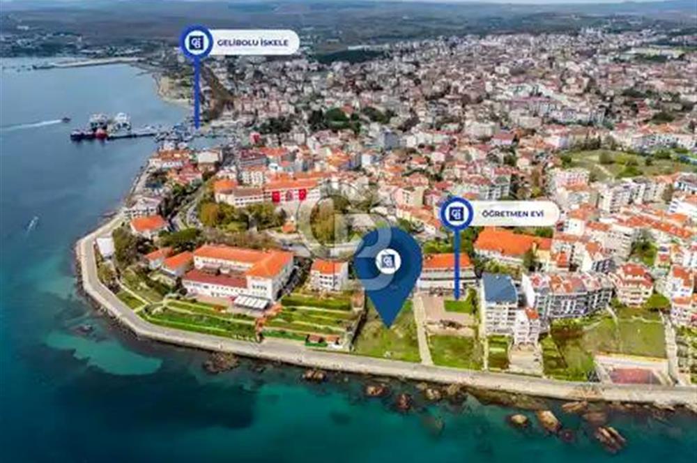 GELİBOLU SAHİLDE DENİZ MANZARALI SATILIK OTEL ARSASI